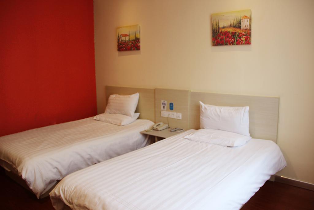 Hanting Hotel Shanghai South Railway Station Luoxiang Road Branch Стая снимка