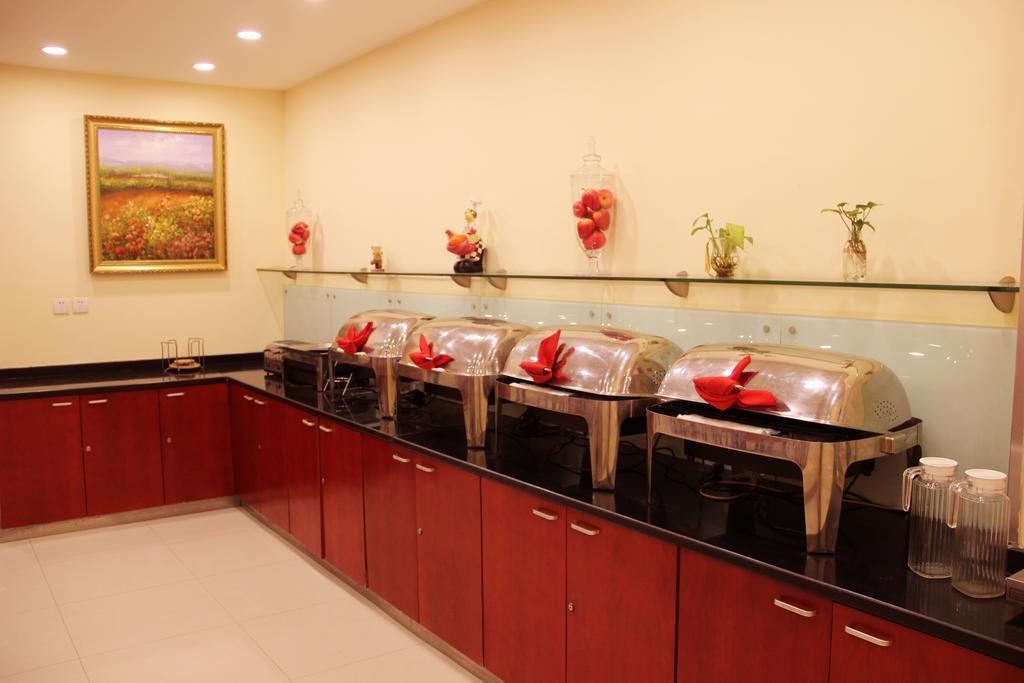 Hanting Hotel Shanghai South Railway Station Luoxiang Road Branch Екстериор снимка
